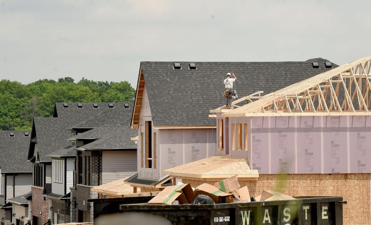 Waterloo council endorses four-storey four plexes in suburbs thumbnail