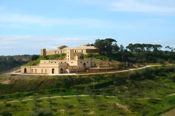 Feudi Del Pisciotto Wine Relais thumbnail