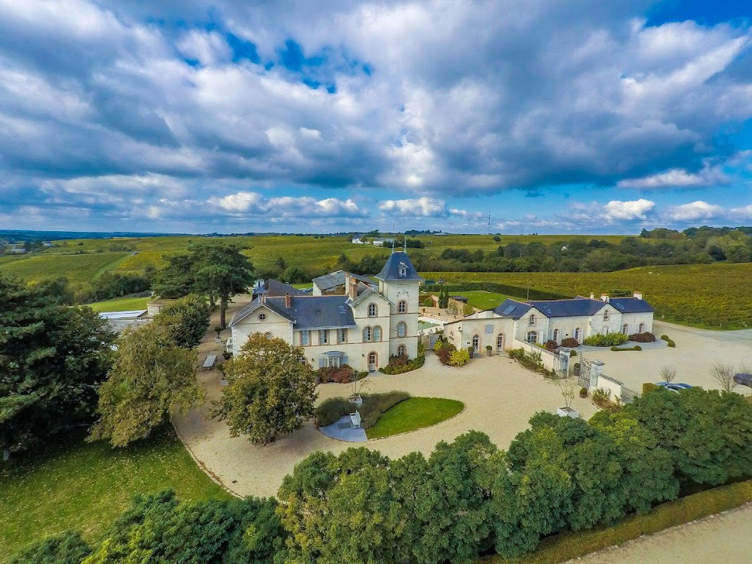 La Maison des Vignes - Domaine de la Soucherie thumbnail