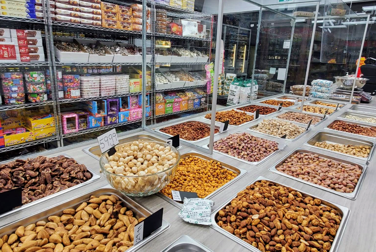Saadi Nuts & Coffee  logo