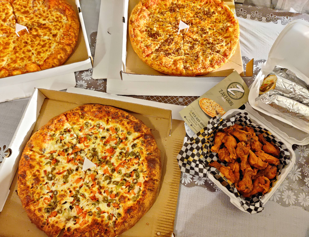Zaytoun Pizza  logo