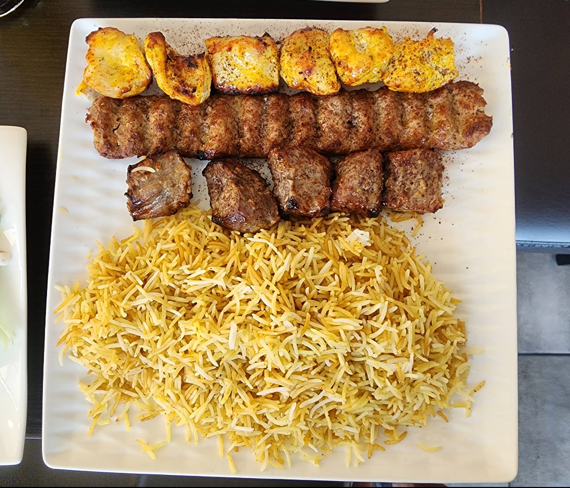 Samar Kabab House  logo