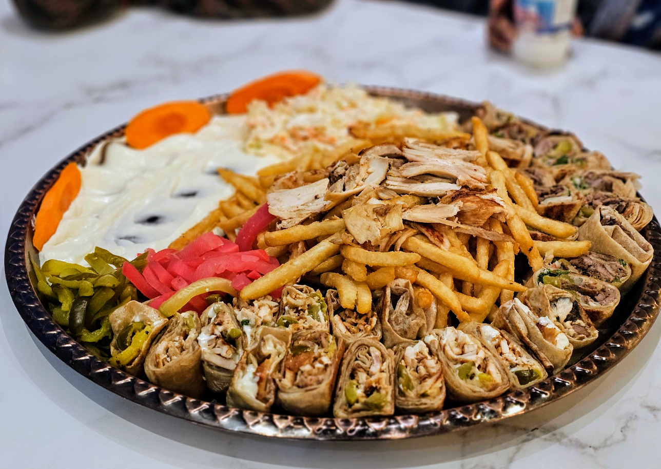 Royal Rooster Shawarma  logo