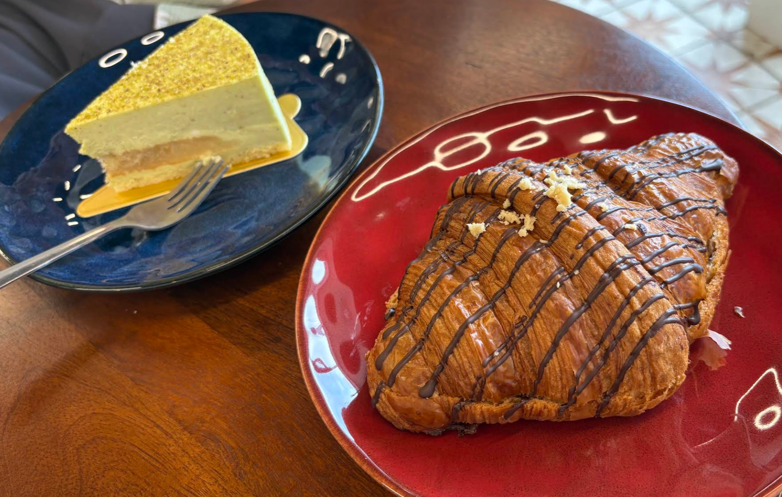 Mezzaluna Bakery & Pastry  logo