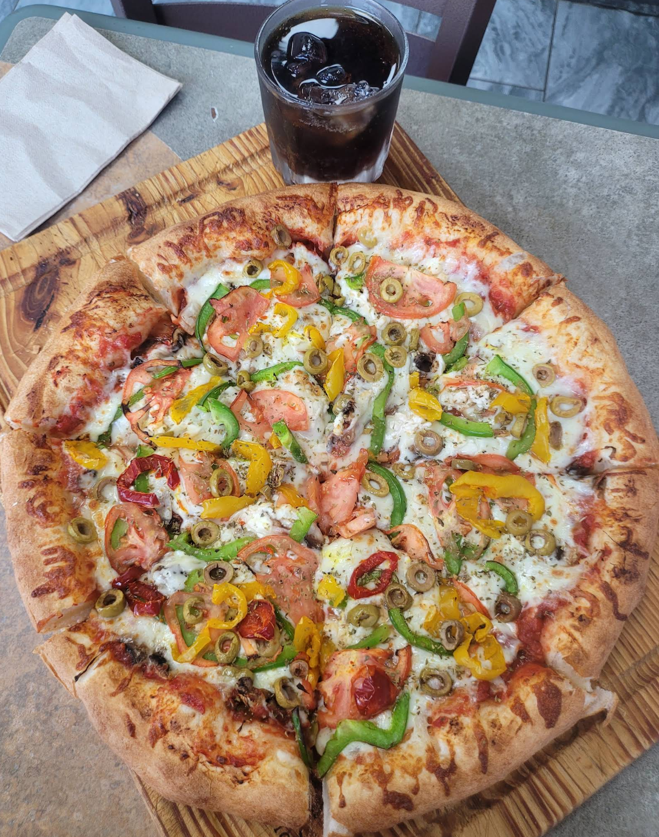Royalty Pizza & Subs  logo