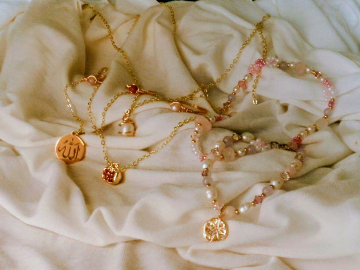 Mahnoor’s Boutique  thumbnail