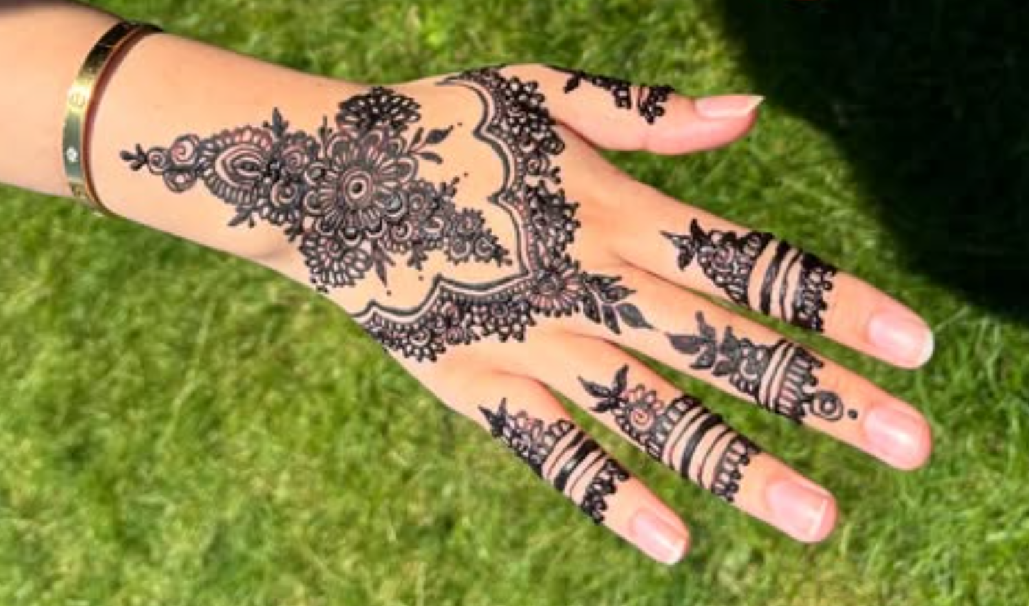 Henna by Zoha  thumbnail
