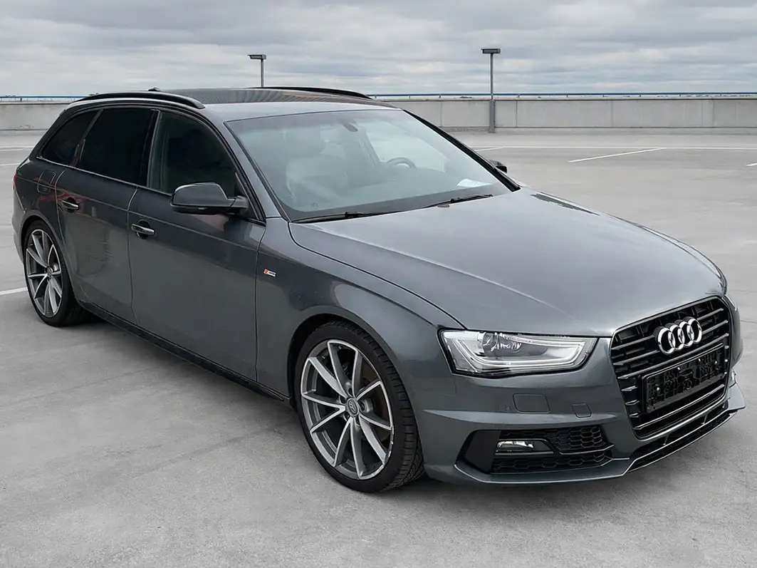 Audi A4 thumbnail