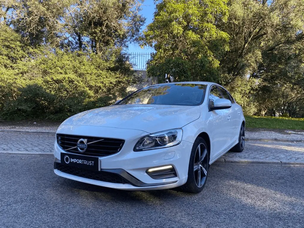 Volvo S60 thumbnail