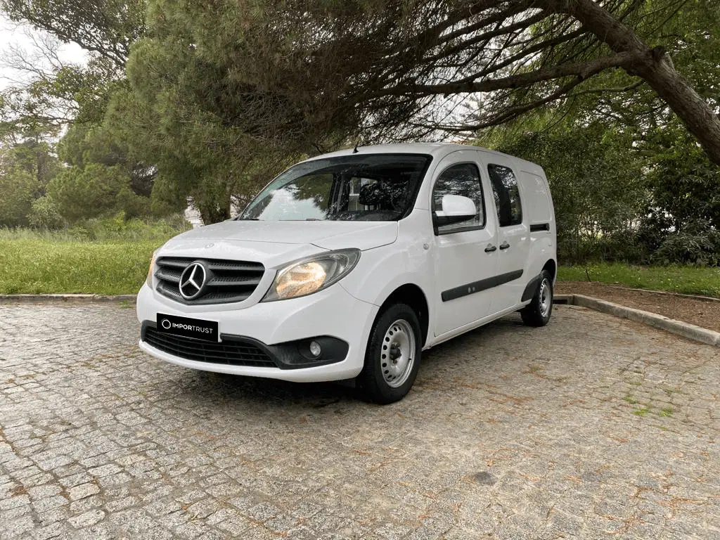 Mercedes-Benz Citan thumbnail