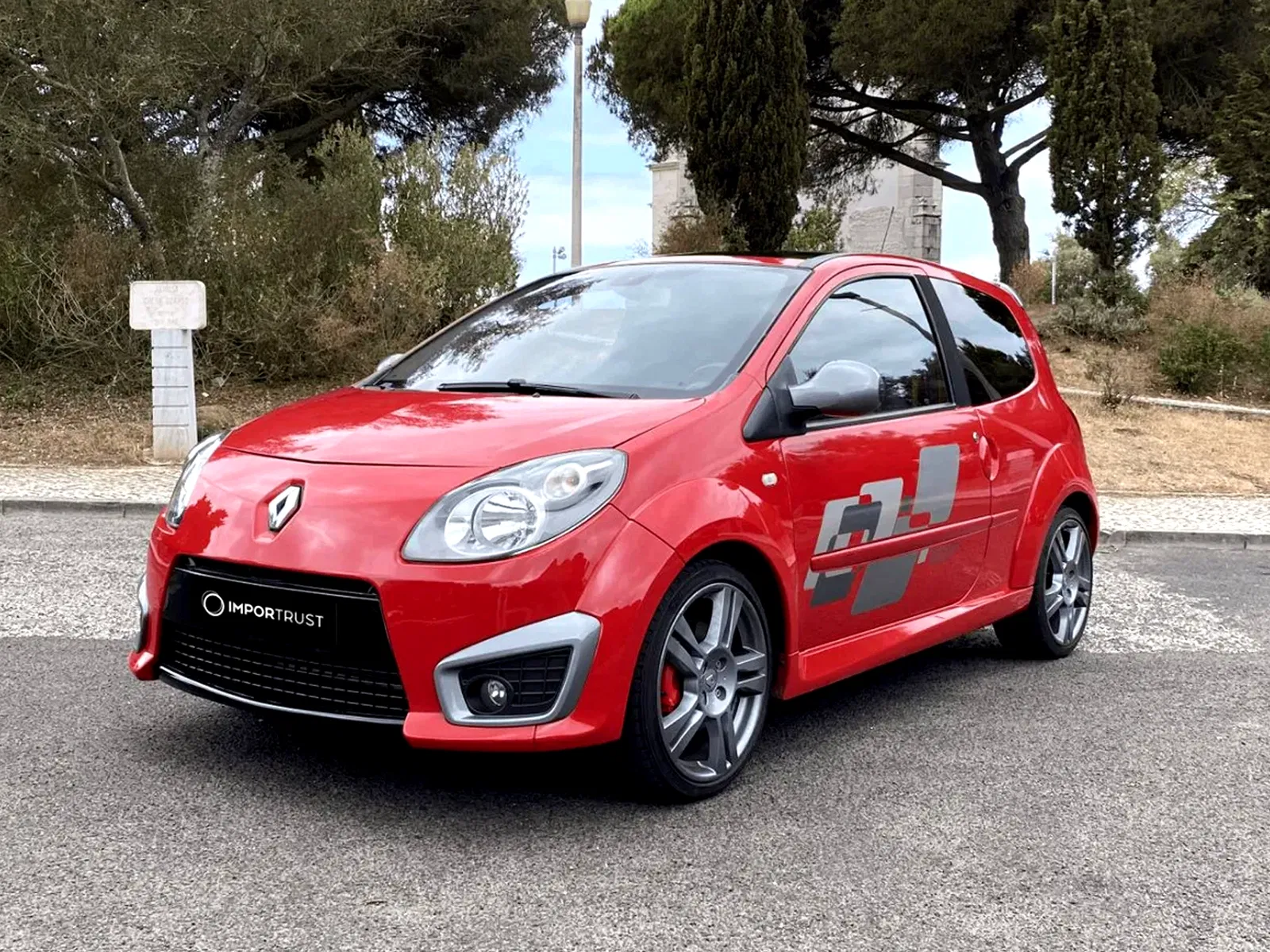 Renault Twingo thumbnail