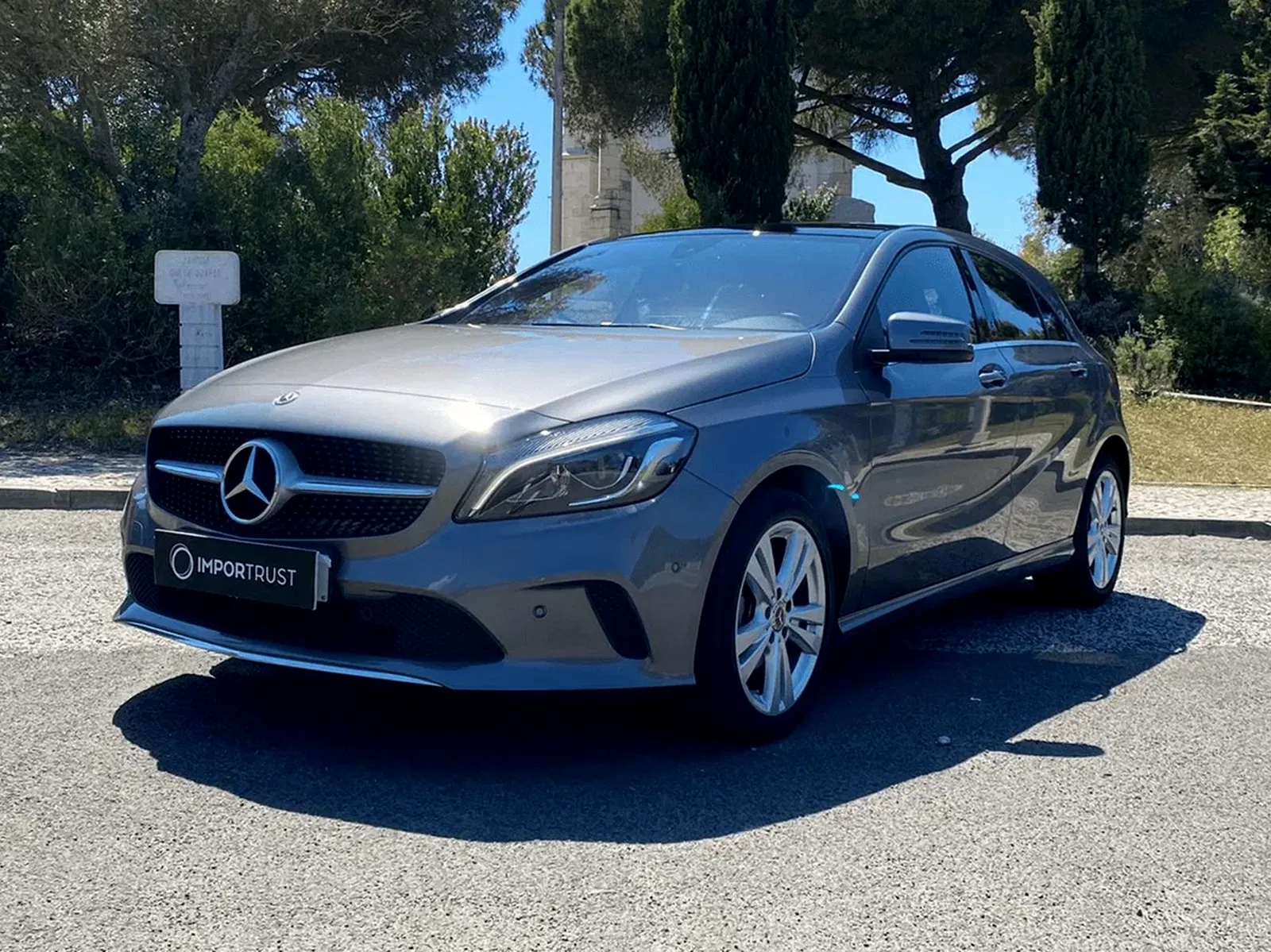Mercedes-Benz A 180d thumbnail