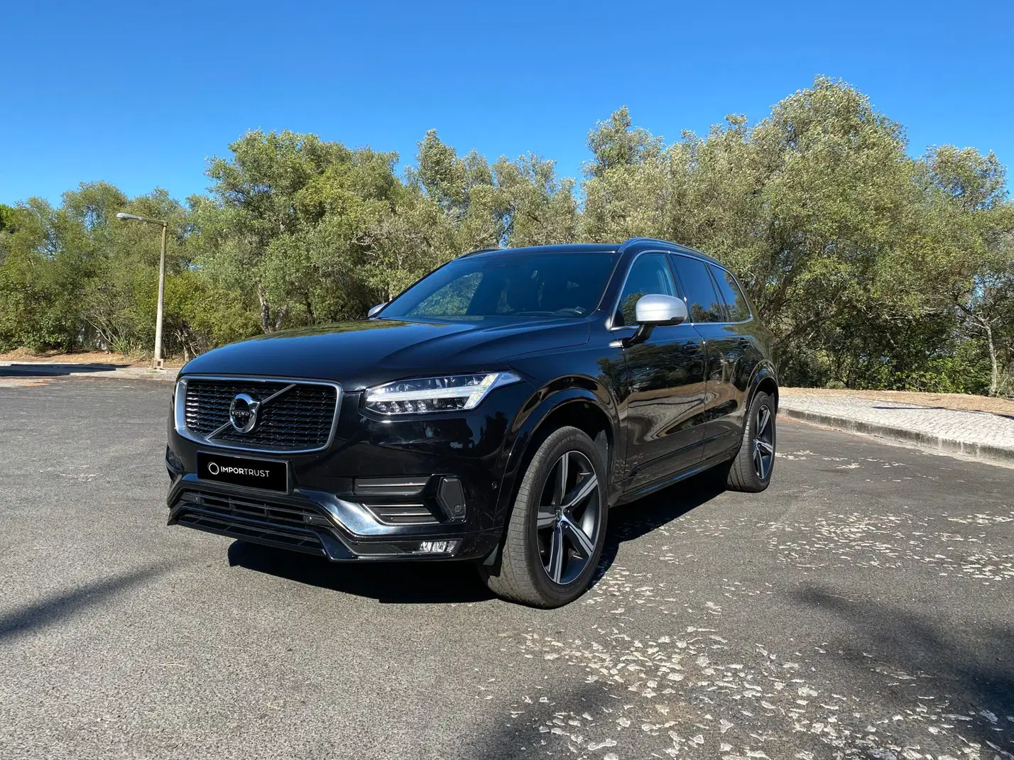 Volvo XC90 thumbnail