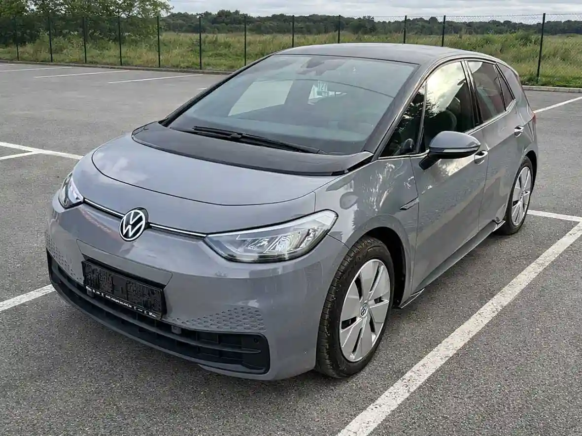 Volkswagen ID.3 thumbnail