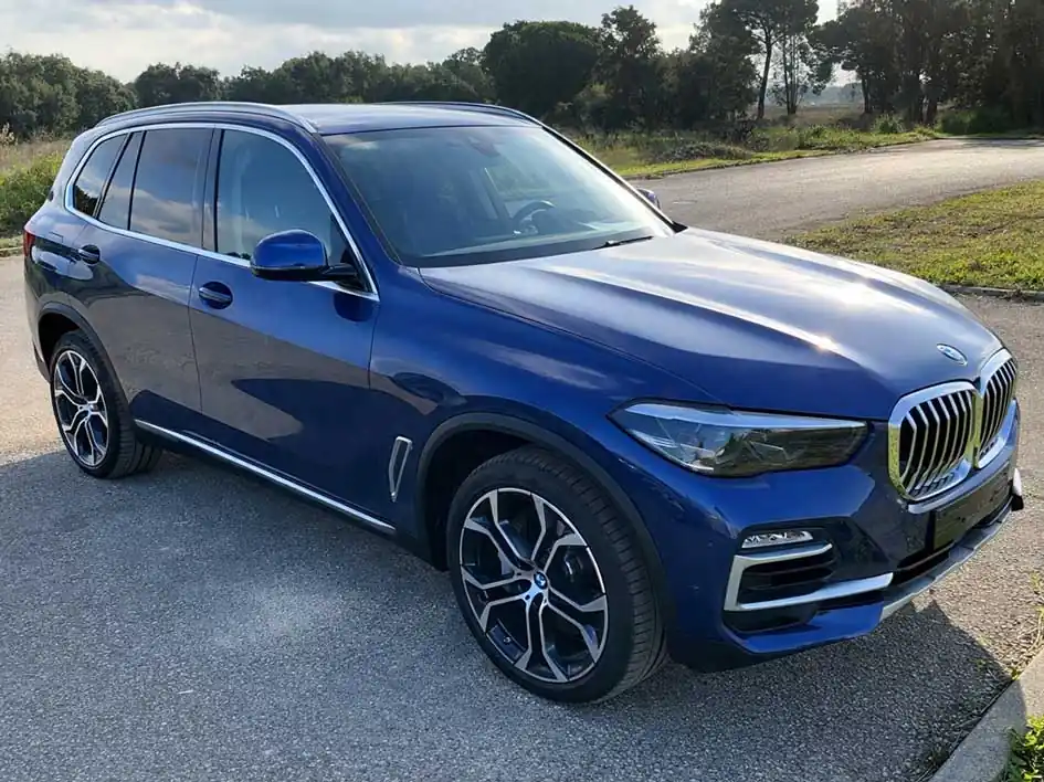 BMW X5 45e thumbnail