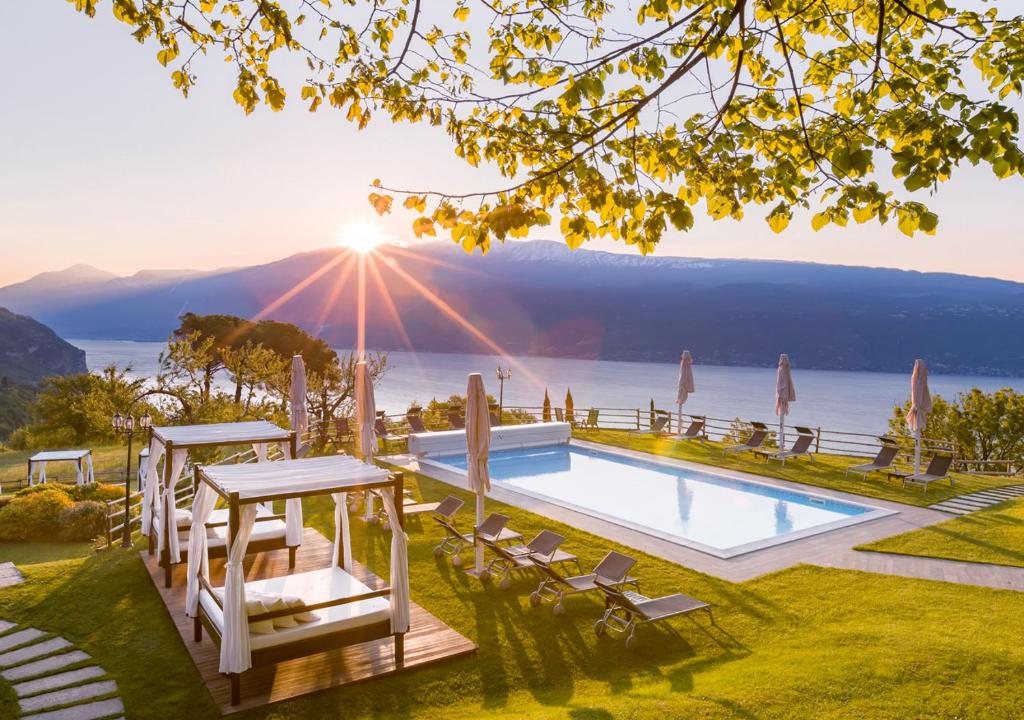 Boutique Hotel Villa Sostaga thumbnail