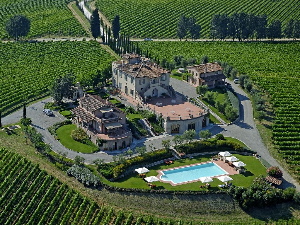 Poggio al Casone thumbnail