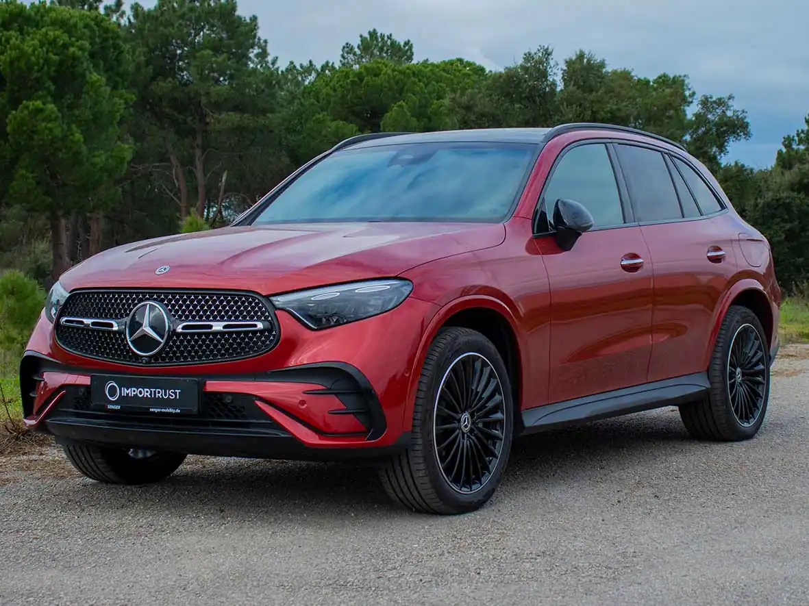 Mercedes-Benz GLC thumbnail