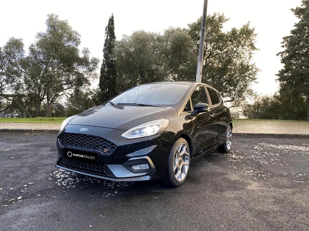 Ford Fiesta thumbnail