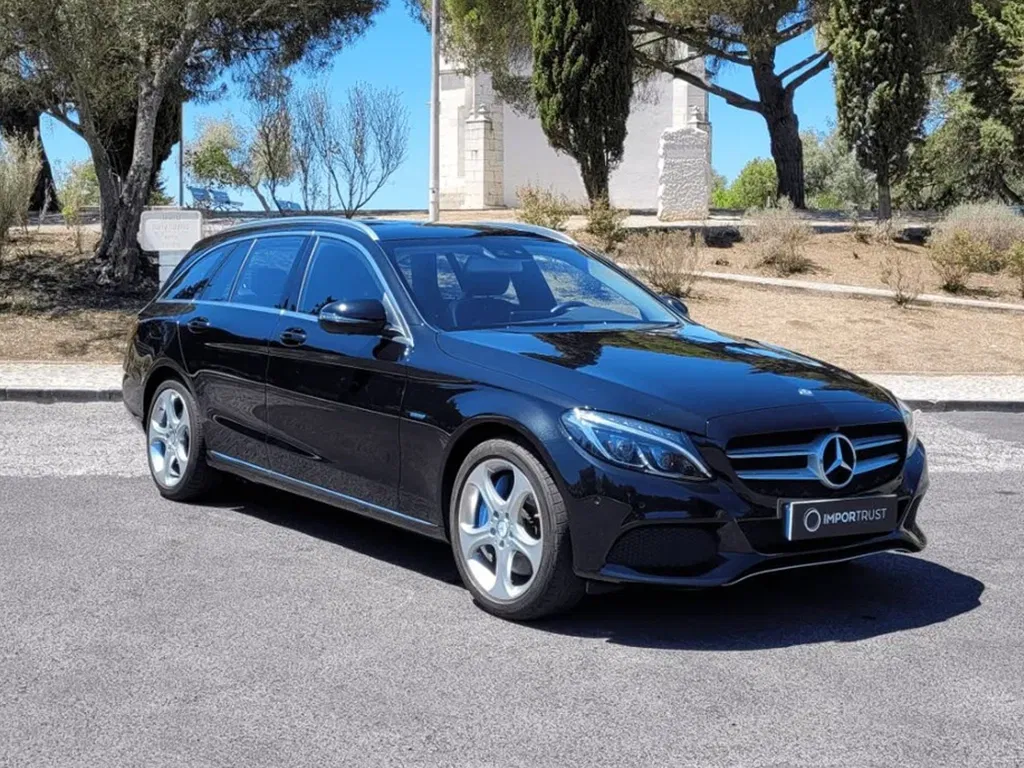 Mercedes-Benz C 350e thumbnail