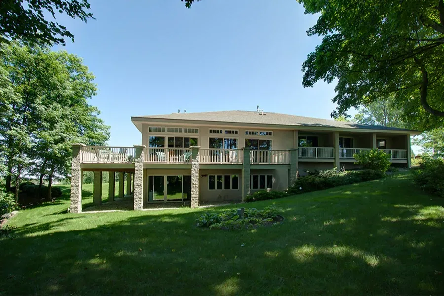 The Inn at Chateau Grand Traverse thumbnail