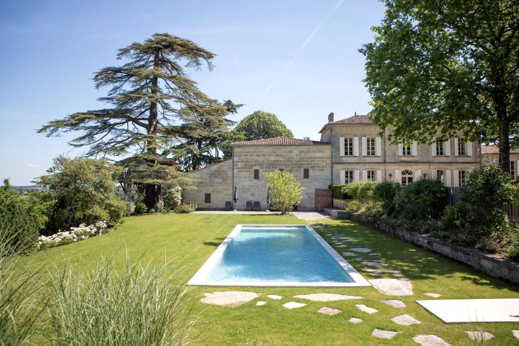 Château Franc Mayne & Le Relais thumbnail