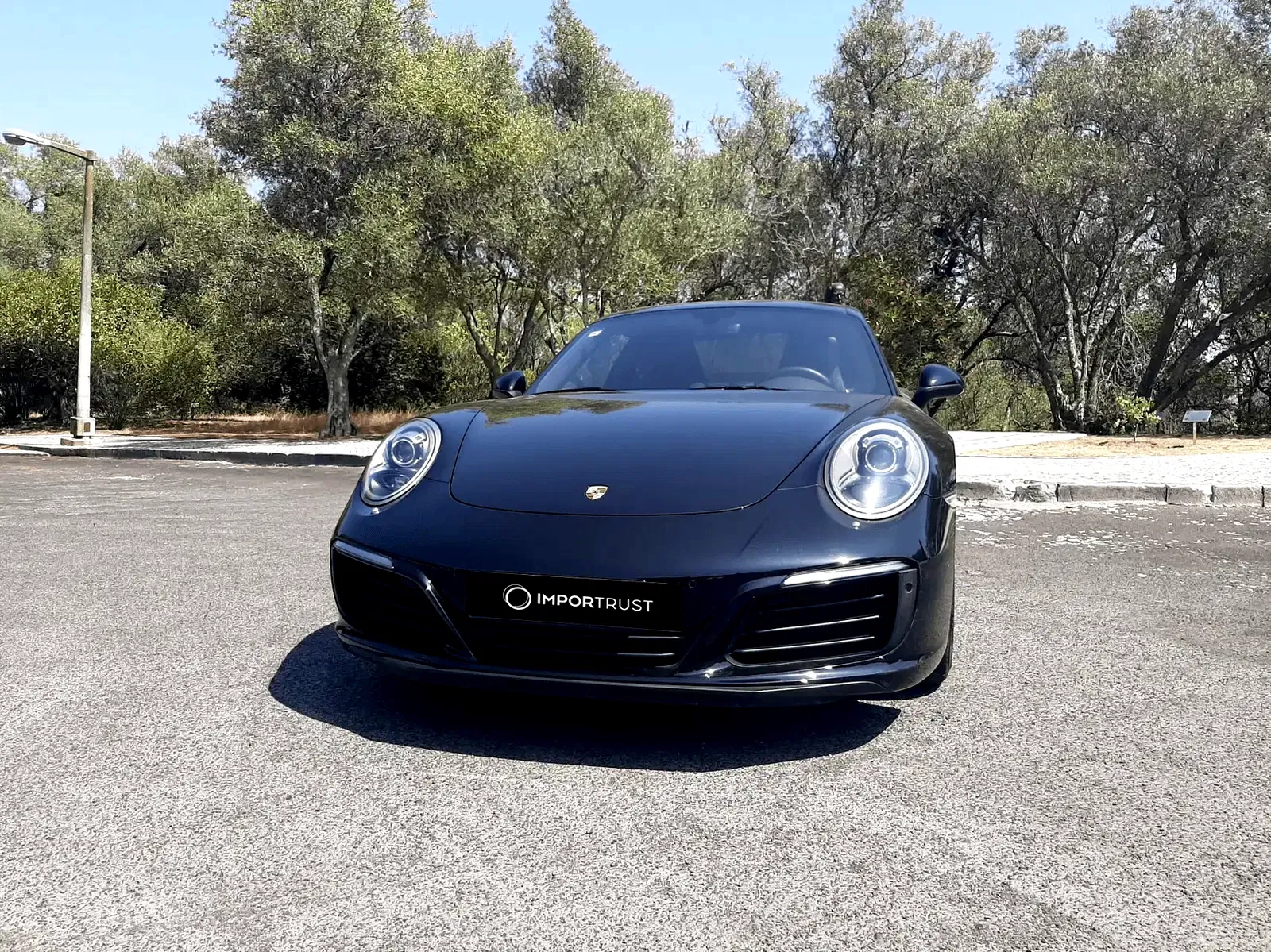 Porsche 911 thumbnail
