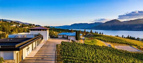 Therapy Vineyards & Inn thumbnail